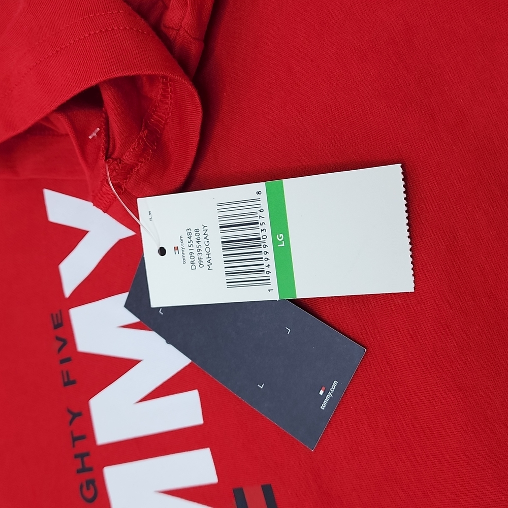 TOMMY HILFIGER RED LARGE TSHIRT - Picture 8 of 8